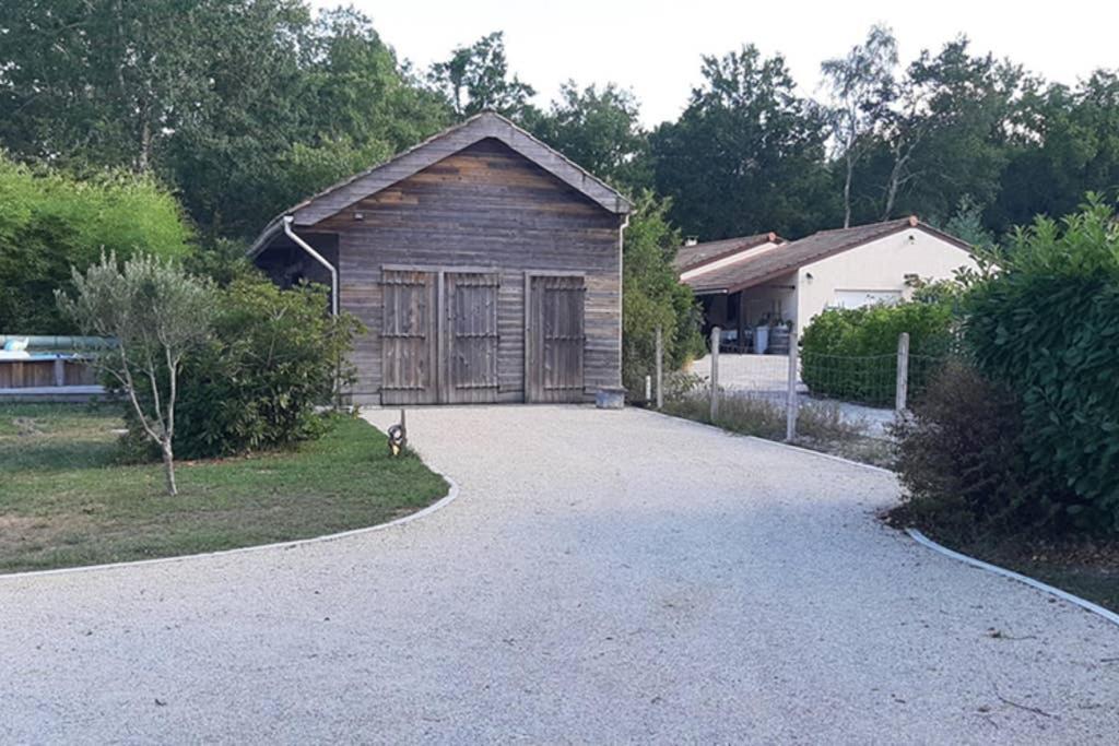 La Cabane Au Fond Du Jardin Arsac 外观 照片