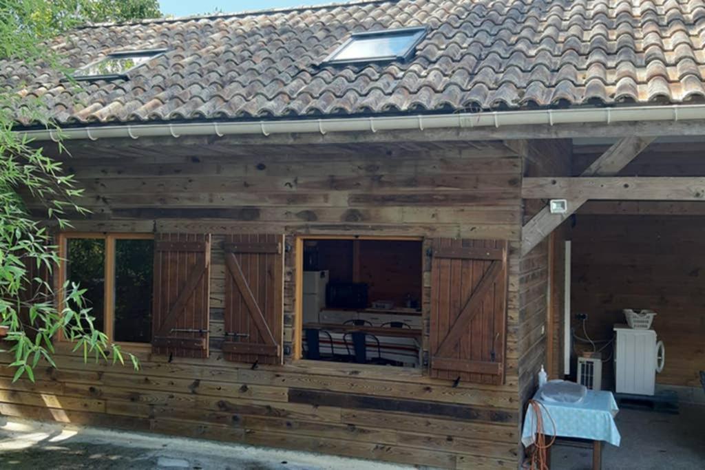 La Cabane Au Fond Du Jardin Arsac 外观 照片